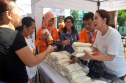 Harga Masih Mahal, Bulog Kembali Tambah Stok Gula di Sulut