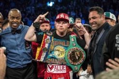 Canelo Janji Hadapi Golovkin Secepatnya