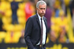 Frustrasi Lihat Manchester United Terus Kalah, Jose Mourinho Akan Ambil Jalan Pintas