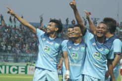 Persela Bingung Cari Markas Baru