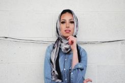 Jurnalis Muslim Berjilbab...