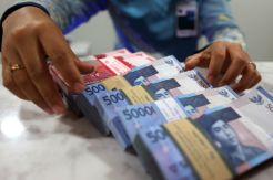 Makin Kokoh, Rupiah Ditutup Melonjak ke Level Rp12.950/USD