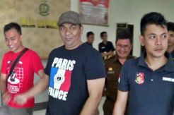 Lima Bulan Buron, Koruptor Ini Dibekuk saat Ngopi