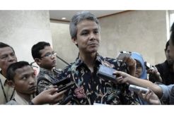 Ganjar Temukan Pungli di Kantor Samsat Kota Magelang