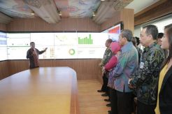 CEO Message Arief Yahya Bercerita War Room