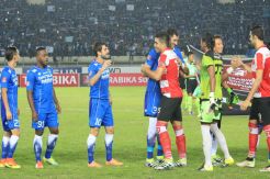 Madura United vs Persib Bandung: Catatan Buruk Ganggu Konsistensi