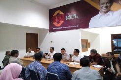 Rapat Bersama DPRD, Anies-Sandi Inventarisir Permasalahan DKI