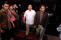 Kumpul di Markas Gerindra, Kubu Anies-Sandi Kuatkan Barisan