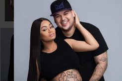 Hamil, Berat Badan Blac Chyna Capai 84 Kilogram
