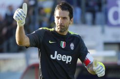Jadi Man of The Match,...