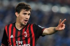 Romagnoli Menjauh dari Sergapan Chelsea