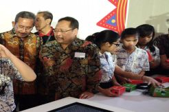 Digitalisasi Tarik Pengguna...