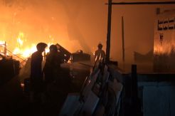 Gudang Mebel di Jombang Ludes Terbakar