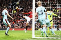 Schmeichel Claims Heatons Save is One of Premier Leagues Best