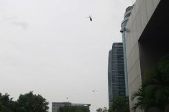 Jelang Demo 4 November, Konvoi Helikopter Melintas di Langit Jakarta