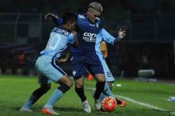 Gasak Persela, Arema Ambil Alih Pimpinan Klasemen