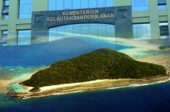 KKP Fokus Awasi Pulau-pulau...