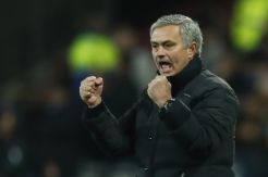 Mourinho Sebut Setan...