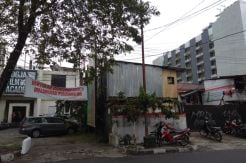 Tak Kantongi IMB, Pembangunan Hotel Ini Nekat Jalan Terus
