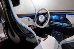 Mercedes Bekali Produknya dengan Kursi Pijat