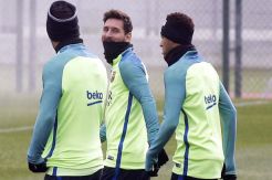 Pejabat Barcelona Bocorkan Sebab Messi Belum Perpanjang Kontrak