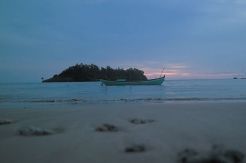 Pengelolaan Pulau oleh Asing Mengabaikan Harga Diri Bangsa