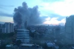 Api di Pasar Senen Masih Membara, 40 Damkar Dikerahkan