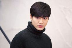 Lee Min Ho Dukung Suzy...