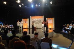 Debat Perdana Pilkada Yogyakarta, Dua Petahana Saling Serang