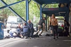 Mobil Hantam Pejalan Kaki di Melbourne, 3 Tewas