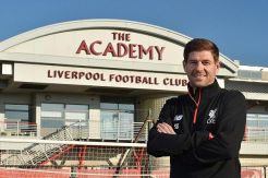 Gerrard Reuni (Lagi) dengan Liverpool