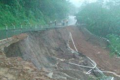 Akses Jalan Provinsi di Brebes Putus Diterjang Longsor