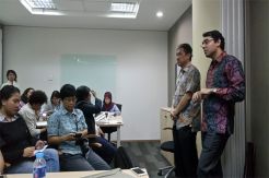 Jokowi Beruntung Jadi Presiden Saat Harga Minyak Turun