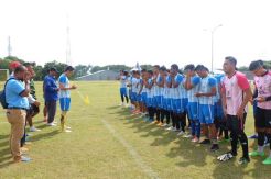 Gelar Latihan Perdana, Persegres Masih Menunggu Goran Gancev