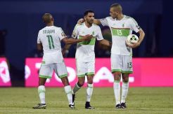 Riyad Mahrez dkk Tersingkir, Sang Pelatih Mundur