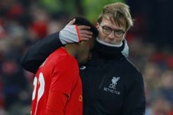 Gagal ke Wembley Pelatih Liverpool Salahkan Angin
