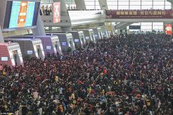 Ratusan Juta Warga China Mudik Imlek
