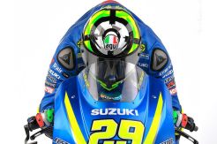Latihan Pramusim Resmi Dimulai: Iannone Tercepat, Lorenzo Kewalahan