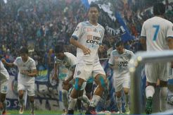 Arema Tak Boleh Besar Kepala Meski Sudah Juara