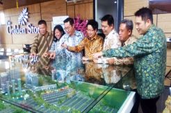 Golden Stone Take Advantage from Magnet of Serpong Region