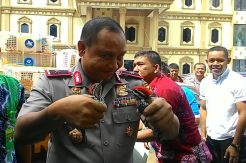 Polda Jambi dan BKSDA Gagalkan Perdagangan 415 Burung Eksotis