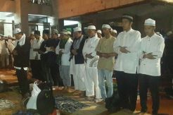Gerimis Mengiringi Aksi 112