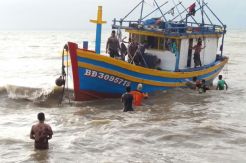 18 Imigran Asal Vietnam Terdampar di Pandeglang