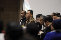 Kemendagri dan Kemenkumham Harus Bertindak Soal Posisi Ahok
