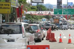 Khawatir Rusuh, Usai Nyoblos Warga DKI Serbu Kawasan Puncak