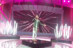 Sharon Tutup Pergelaran Babak Duet With Star dengan Apik