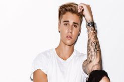 Tak Terima Direkam, Justin Bieber Tanduk Muka Pegawai Restoran