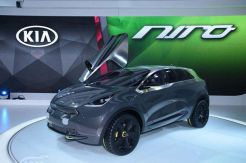 Kia Motors Siap Lepas Mobil Listrik dan Hybrid