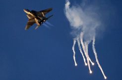 Jet Israel Serang Tentara Suriah di Damaskus