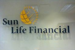 Sun Life Gelar Seminar...